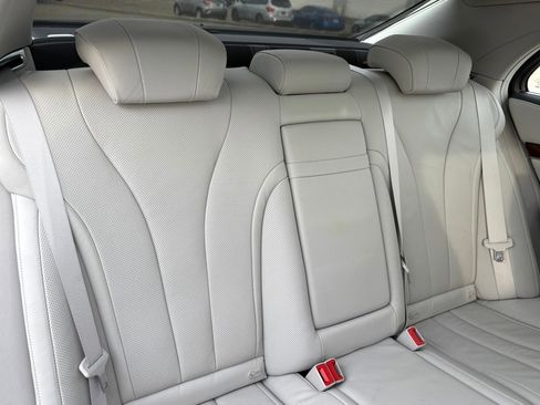 Used 2015 Mercedes-Benz S 550 Sedan image 37