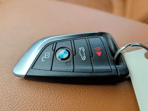 Used 2023 BMW X3 xDrive30i AWD/4WD image 33