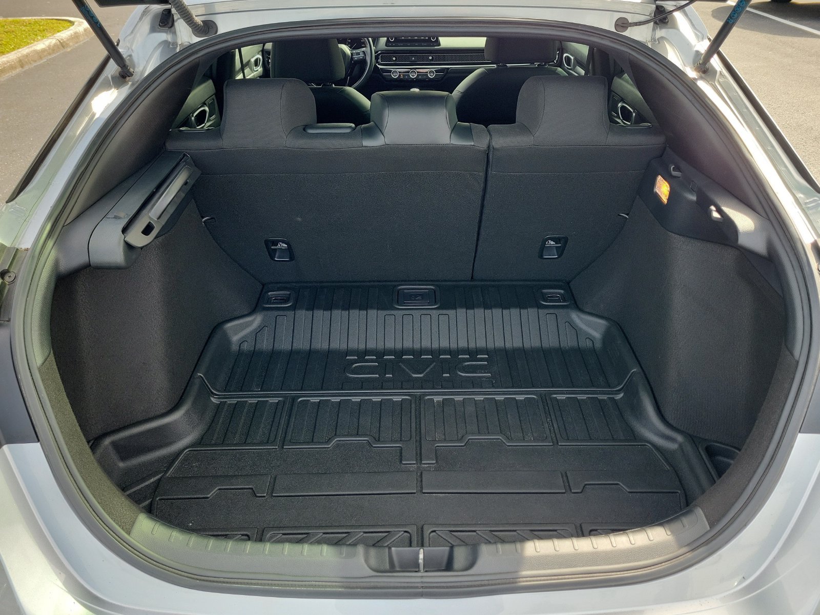 Used 2023 Honda Civic Sport image 8
