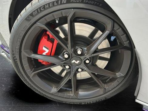 Used 2025 Hyundai Elantra N FWD image 35
