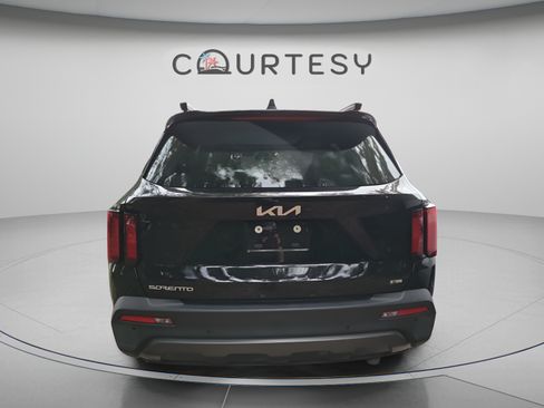 Used 2023 Kia Sorento X-Line EX AWD/4WD image 12