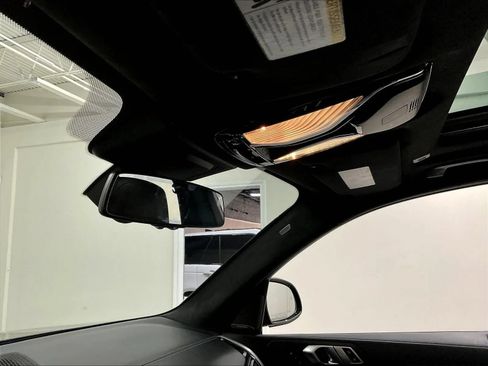 Used 2022 BMW X5 M w/ Competition Package 2 AWD/4WD image 42