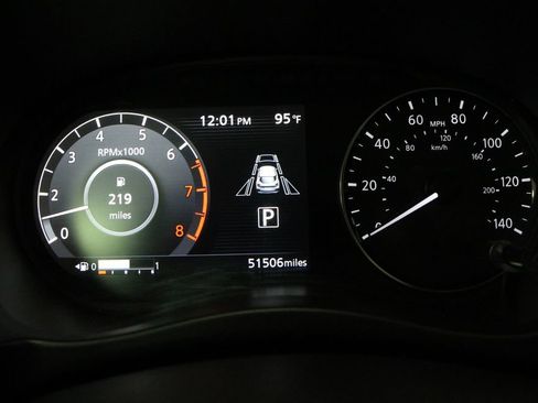 Used 2021 Nissan Kicks SV FWD image 16