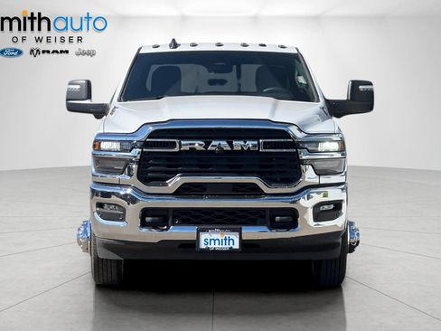 New 2026 RAM 3500 Tradesman AWD/4WD image 3