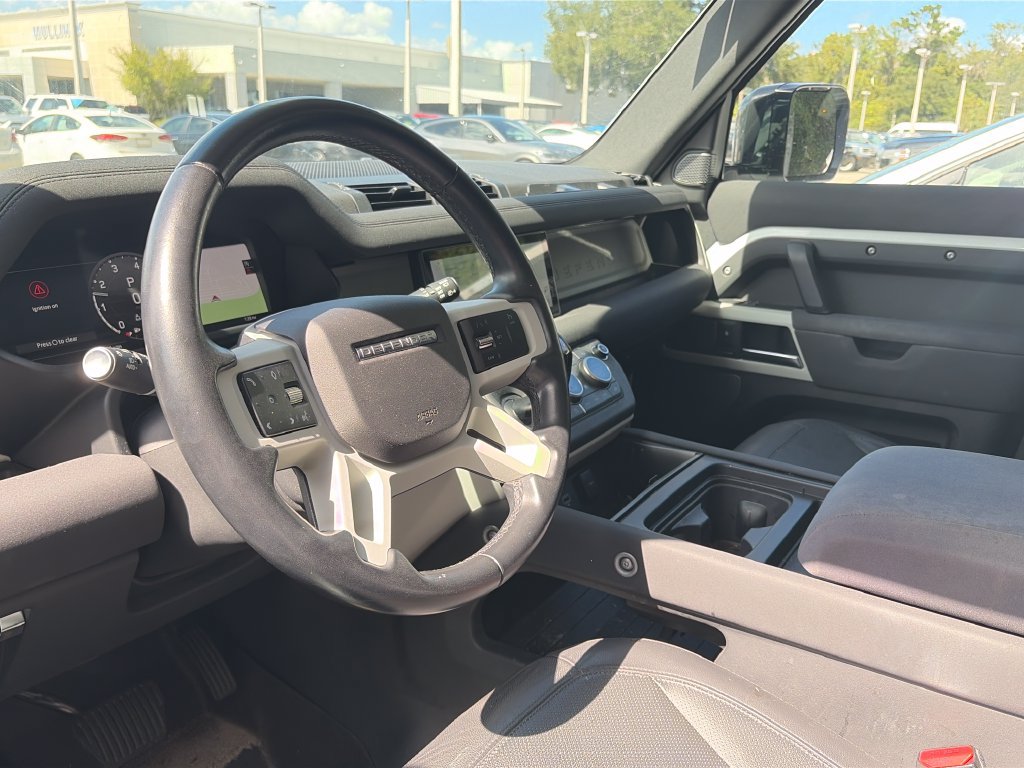 Used 2023 Land Rover Defender 110 S AWD/4WD image 6