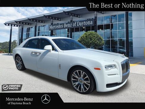 Used 2016 Rolls-Royce Ghost image 1