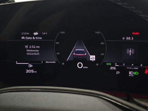 New 2025 Audi Q5 Premium image 25