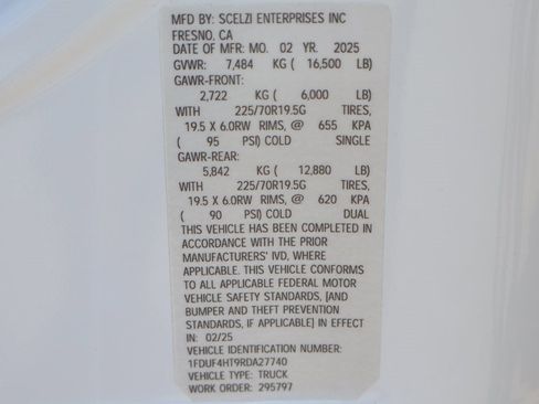 Used 2024 Ford F450 XL w/ XL Chrome Package image 55