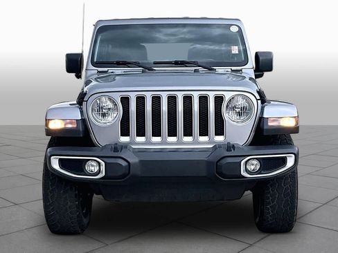 Used 2020 Jeep Wrangler Unlimited Sahara AWD/4WD image 3