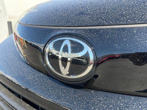 New 2026 Toyota Sienna XLE Woodland Edition AWD/4WD image 24