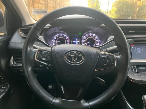 Used 2015 Toyota Avalon XLE Touring image 16