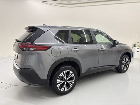 Used 2023 Nissan Rogue SV AWD/4WD image 5