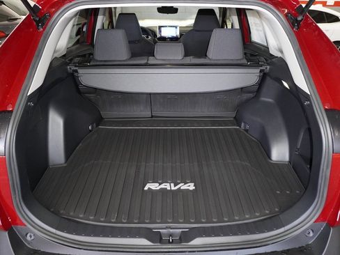 New 2025 Toyota RAV4 LE image 7