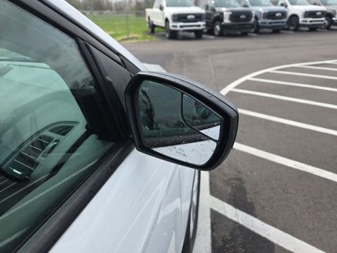 Used 2017 Ford Escape S image 6