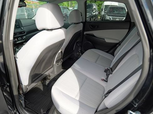 Used 2023 Hyundai Kona SEL AWD/4WD image 24