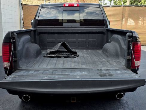 Used 2015 RAM 1500 Sport w/ Black Ram 1500 Sport Group AWD/4WD image 7