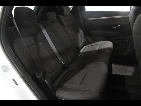 Certified 2024 Hyundai Tucson SEL AWD/4WD image 17