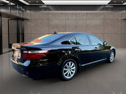 Used 2009 Lexus LS 460 RWD image 9