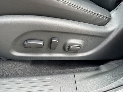 Used 2024 Nissan Murano SV w/ SV Midnight Edition Package FWD image 14
