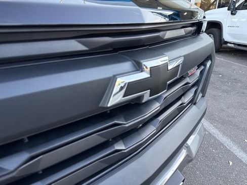 Used 2024 Chevrolet Colorado Trail Boss w/ Technology Package AWD/4WD image 33