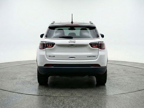 Used 2025 Jeep Compass Limited AWD/4WD image 7