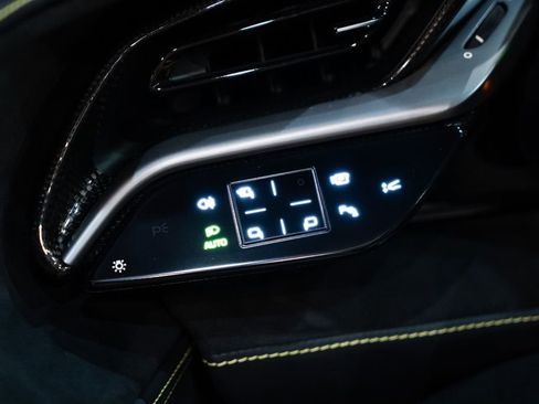 Certified 2025 Ferrari SF90 Spider AWD/4WD image 31