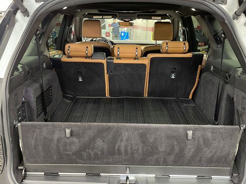Used 2017 Land Rover Discovery HSE Luxury AWD/4WD image 7