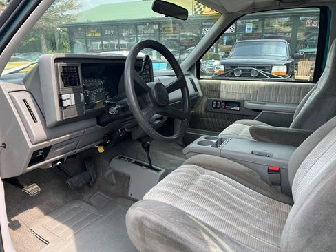 Used 1993 GMC Sierra 2500 4x4 Extended Cab image 6