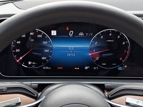Certified 2024 Mercedes-Benz GLS 450 4MATIC image 23