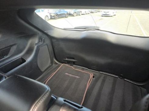 Used 2020 Ford Edge Titanium w/ Equipment Group 301A AWD/4WD image 8