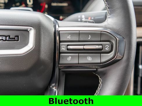 Used 2026 GMC Yukon Denali Ultimate w/ LPO, Floor Liner Package AWD/4WD image 23