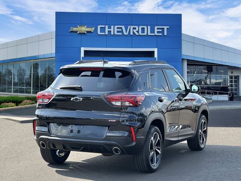 Certified 2023 Chevrolet TrailBlazer RS w/ Convenience Package AWD/4WD image 4