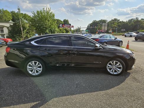 Used 2019 Chevrolet Impala LT FWD image 6