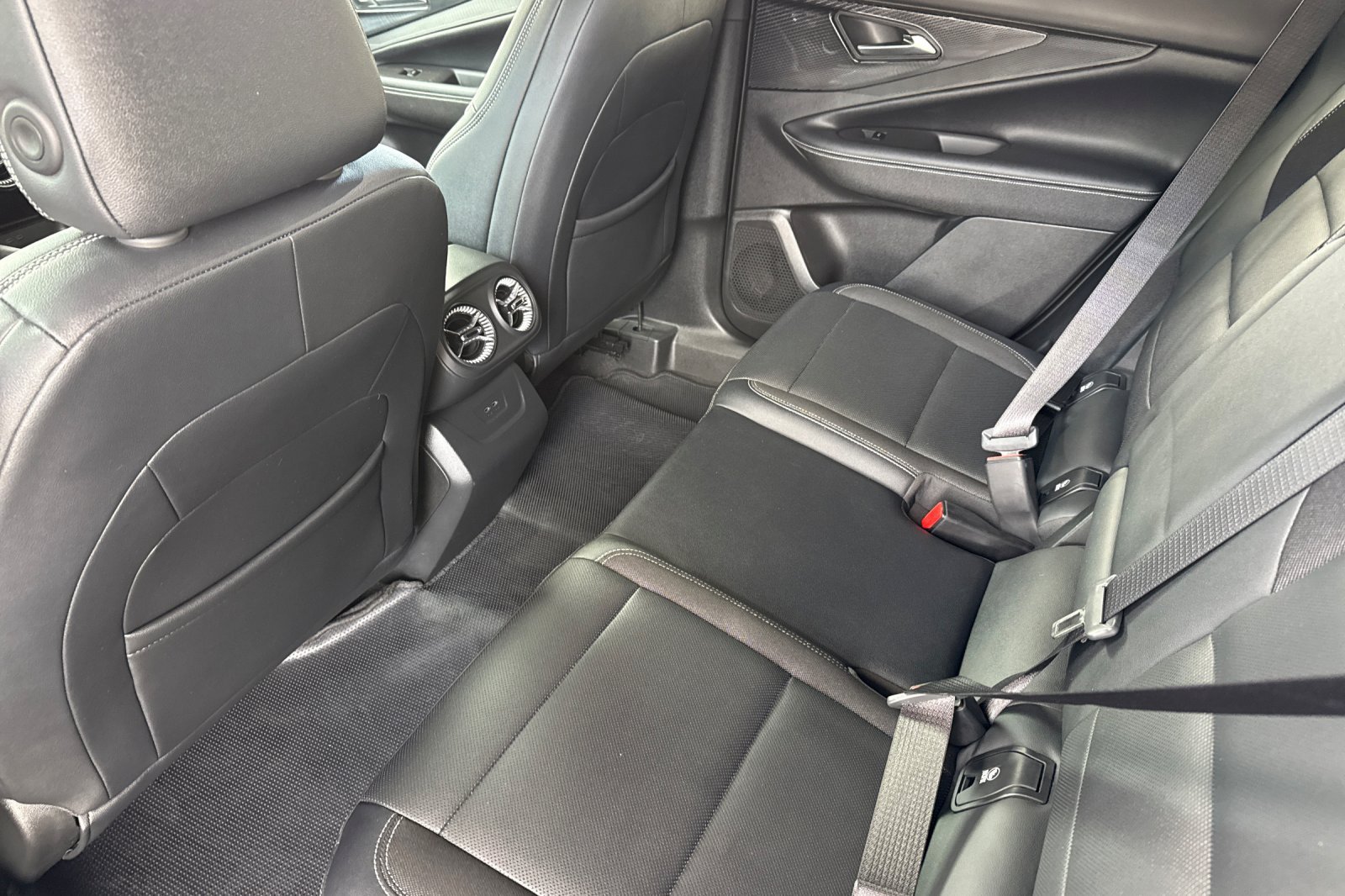 Used 2024 Chevrolet Blazer EV LT AWD/4WD image 6