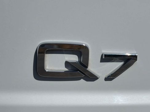 Used 2017 Audi Q7 3.0T Premium Plus AWD/4WD image 12