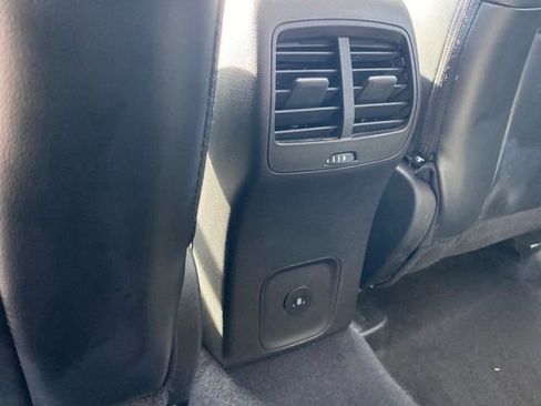 Used 2023 Ford Escape Platinum AWD/4WD image 19