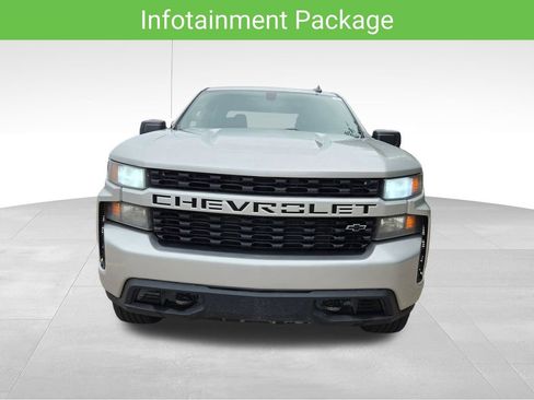 Used 2021 Chevrolet Silverado 1500 Custom w/ LPO, Dark Essentials Package AWD/4WD image 8