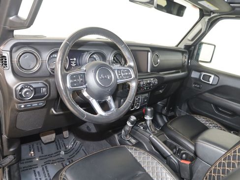 Used 2023 Jeep Wrangler Unlimited Sahara AWD/4WD image 27