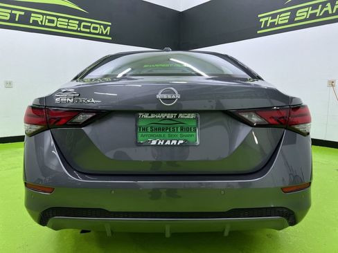 Used 2025 Nissan Sentra SV FWD image 8