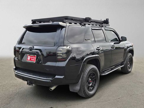 Used 2018 Toyota 4Runner TRD Pro AWD/4WD image 3