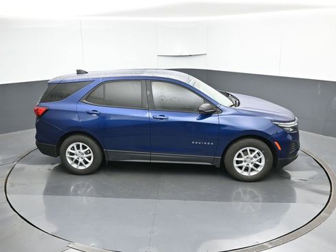 Used 2023 Chevrolet Equinox LS w/ LS Convenience Package image 50