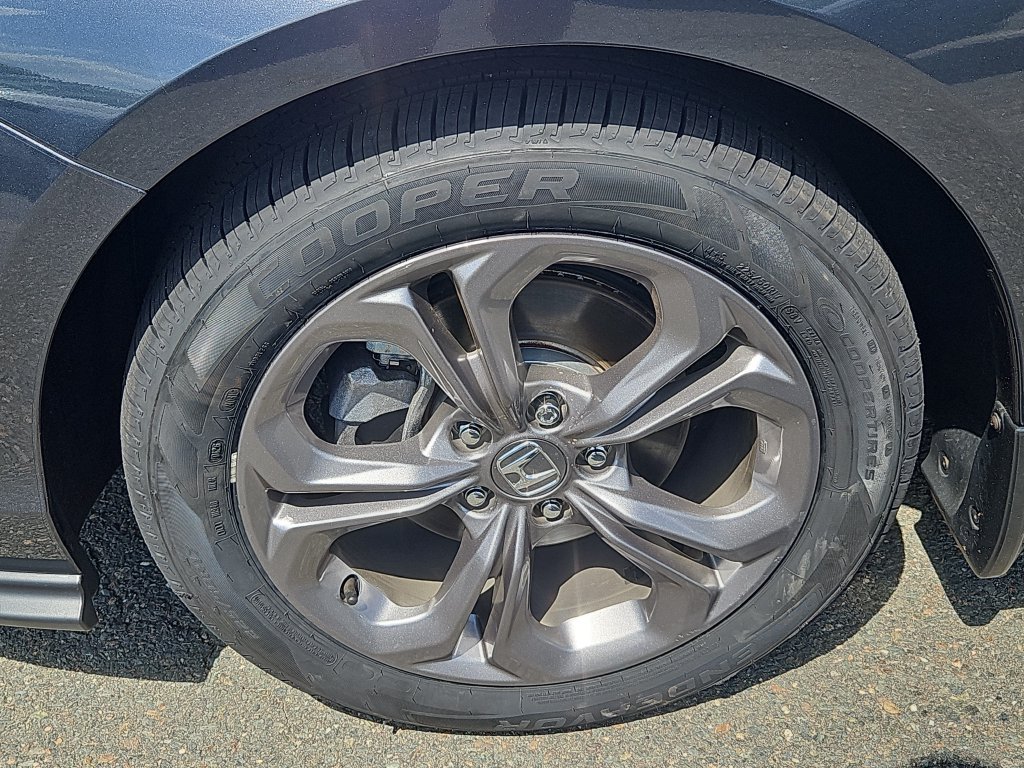 Certified 2024 Honda Accord EX image 7