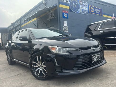 Used 2015 Scion tC FWD image 1