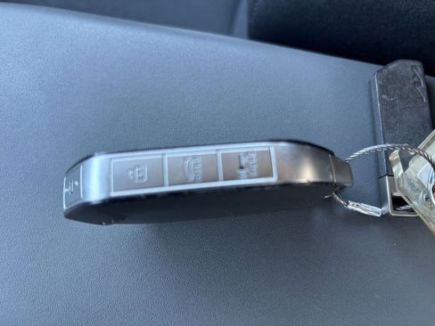 Used 2025 Kia K4 LXS image 21