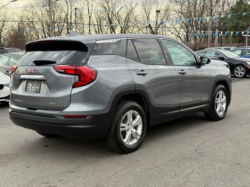 Used 2018 GMC Terrain SLE image 14