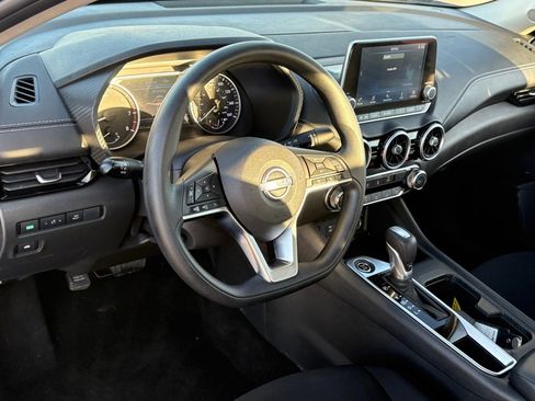 Certified 2025 Nissan Sentra SV image 14