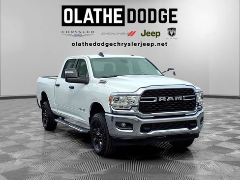Used 2024 RAM 2500 Big Horn AWD/4WD image 31