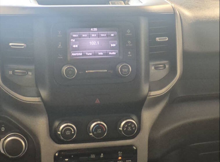 Used 2020 RAM 2500 Tradesman AWD/4WD image 4