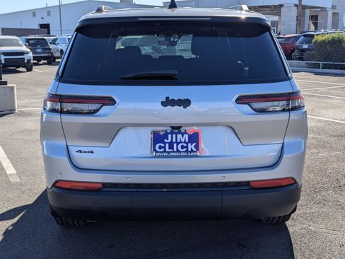 New 2025 Jeep Grand Cherokee L Limited w/ Trailer Tow Package image 3