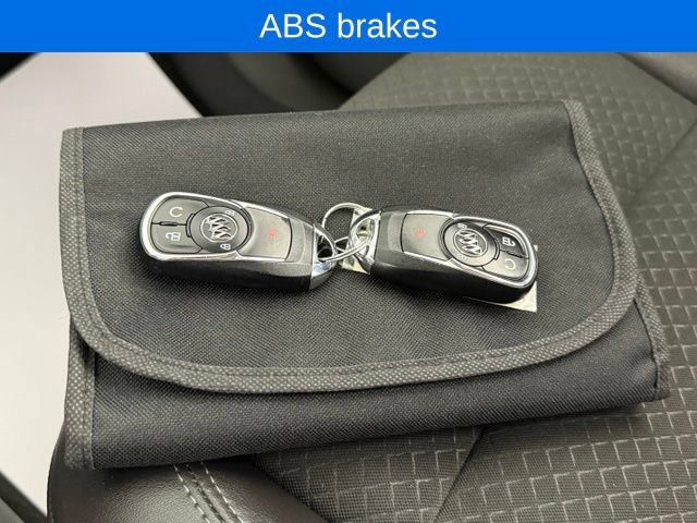 Used 2022 Buick Encore Preferred w/ Safety Package AWD/4WD image 25